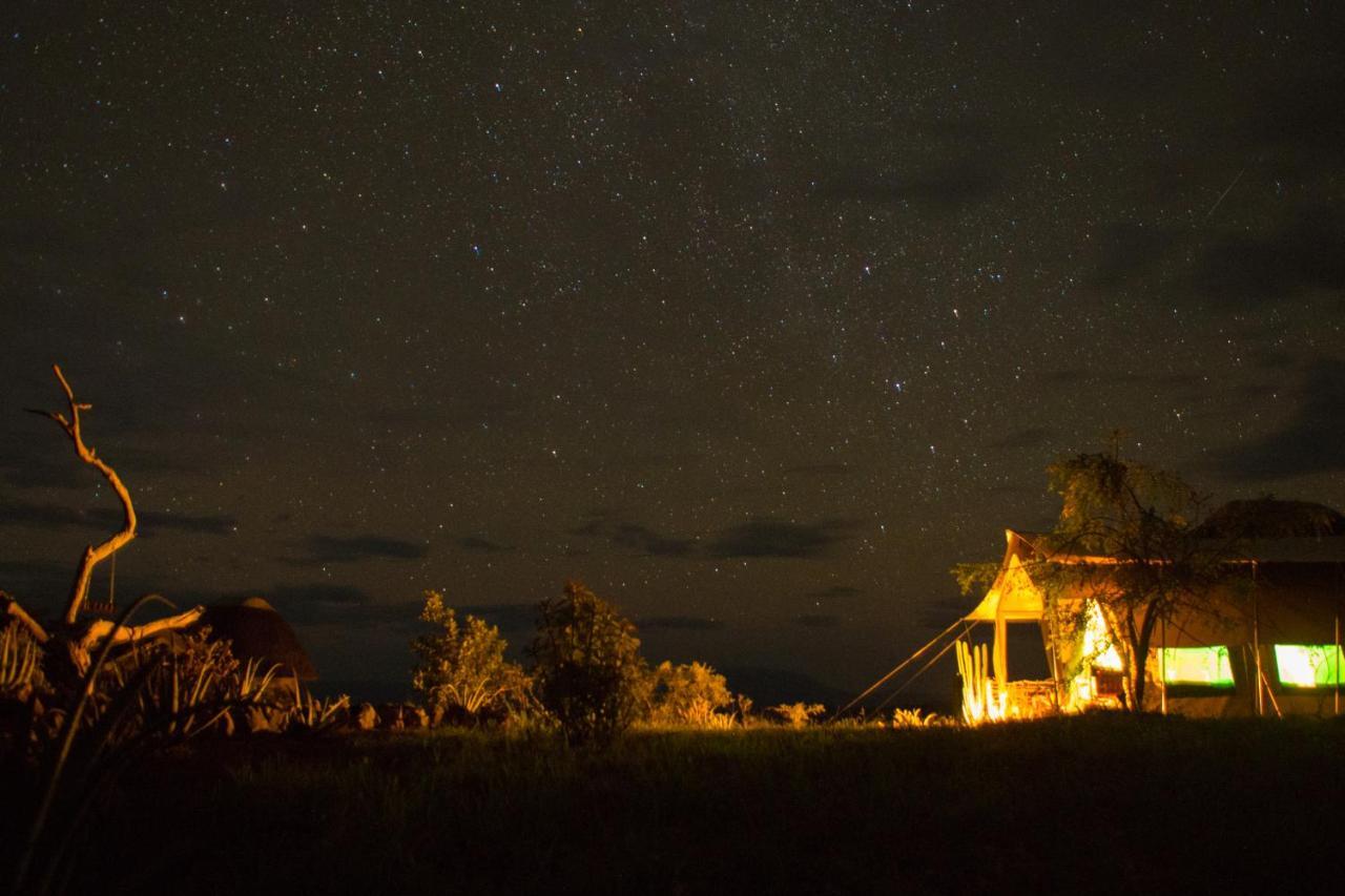 Kidepo Savannah Lodge By Nature Lodges Ltd Loitanit Kültér fotó